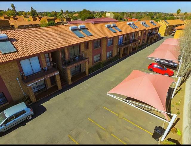3 BEDROOM TOWNHOUSE FOR SALE IN BRACKENDOWNS